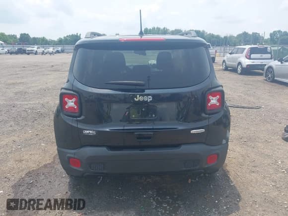 ✅ 2019 Jeep Renegade Latitude • VIN: ZACNJABB7KPK71297 • Лот: 42417051. Опубликован ранее на IAAI с пробегом 87 648 миль. Бесплатный доступ к архиву аукционных продаж из США и подробный отчёт об истории автомобиля на DreamBid. Изображение 17.