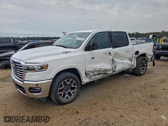 ✅ 2025 Ram 1500 Laramie • VIN: 1C6SRFJP0SN650781 • Lot: 91573255. Wystawiony na Copart z przebiegiem 2 413 mil. Bezpłatny archiwum sprzedaży aukcyjnych z USA i szczegółowy raport historii pojazdu na DreamBid. Zdjęcie 1.