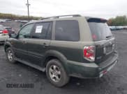 ✅ 2006 Honda Pilot EX-L • VIN: 5FNYF18526B026388 • Лот: 43445325. Опубликован ранее на IAAI с пробегом 129 356 миль. Бесплатный доступ к архиву аукционных продаж из США и подробный отчёт об истории автомобиля на DreamBid. Изображение 3.