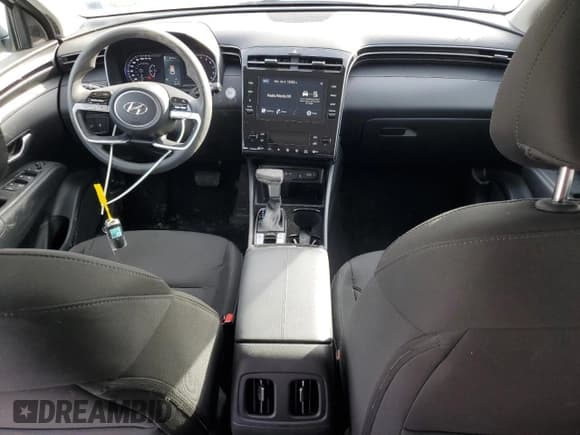 ✅ 2024 Hyundai Tucson SEL • VIN: 5NMJBCDE7RH368792 • Lot: 87321214. Wystawiony na Copart z przebiegiem 10 172 mil. Bezpłatny archiwum sprzedaży aukcyjnych z USA i szczegółowy raport historii pojazdu na DreamBid. Zdjęcie 8.