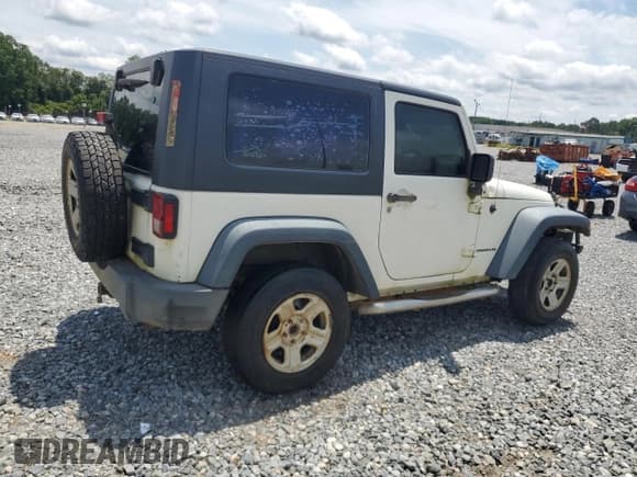 ✅ 2008 Jeep Wrangler X • VIN: 1J4FZ24198L511502 • Lot: 68383495. Listed on Copart with 291,118 mi. Free auction sales archive from the USA and detailed vehicle history report at DreamBid. Image 3.