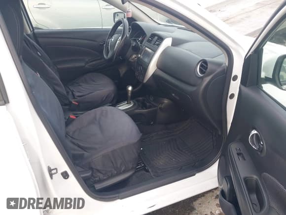 ✅ 2019 Nissan Versa SV • VIN: 3N1CN7AP7KL847545 • Lot: 43921391. Listed on IAAI with 87,300 mi. Free auction sales archive from the USA and detailed vehicle history report at DreamBid. Image 5.