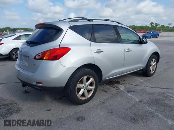 ✅ 2010 Nissan Murano LE • VIN: JN8AZ1MU0AW004601 • Лот: 42360723. Опубликован ранее на IAAI с пробегом 135 849 миль. Бесплатный доступ к архиву аукционных продаж из США и подробный отчёт об истории автомобиля на DreamBid. Изображение 4.