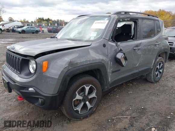 ✅ 2021 Jeep Renegade Trailhawk • VIN: ZACNJDC1XMPM24409 • Lot: 43500622. Listed on IAAI with 37,090 mi. Free auction sales archive from the USA and detailed vehicle history report at DreamBid. Image 18.