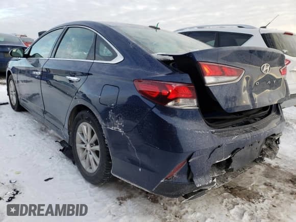 ✅ 2018 Hyundai Sonata Limited • VIN: 5NPE34AF0JH653097 • Lot: 39274743. Listed on Copart with 59,598 mi. Free auction sales archive from the USA and detailed vehicle history report at DreamBid. Image 2.