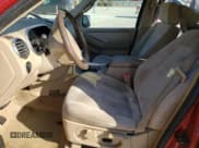 ✅ 2006 Ford Explorer XLT • VIN: 1FMEU73866UA45199 • Lot: 47339355. Wystawiony na Copart z przebiegiem 263 716 mil. Bezpłatny archiwum sprzedaży aukcyjnych z USA i szczegółowy raport historii pojazdu na DreamBid. Zdjęcie 7.