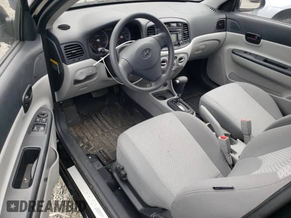 2009 Hyundai Accent Auto GS с VIN KMHCM36CX9U118076, выставлен на аукционе Copart как лот 75761774 с пробегом 12 402 миль миль и Списание • Salvage title. История ставок и продаж доступна на DreamBid. Изображение 8.