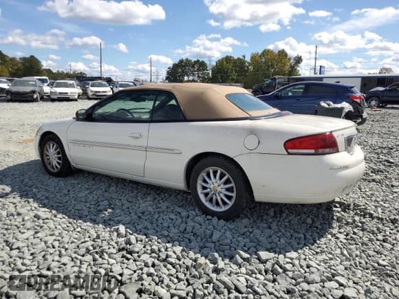 ✅ 2001 Chrysler Sebring LXi • VIN: 1C3EL55U81N705823 • Лот: 82318325. Опубликован ранее на Copart с пробегом 63 816 миль. Бесплатный доступ к архиву аукционных продаж из США и подробный отчёт об истории автомобиля на DreamBid. Изображение 2.