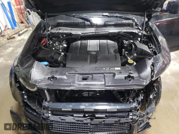 ✅ 2023 Land Rover Defender V8 • VIN: SALEWEEE1P2220969 • Lot: 46547075. Wystawiony na Copart z przebiegiem 8 376 mil. Bezpłatny archiwum sprzedaży aukcyjnych z USA i szczegółowy raport historii pojazdu na DreamBid. Zdjęcie 11.