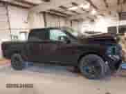 2017 Ram 1500 Night z VIN 1C6RR7MT0HS831726, wystawiony jako IAAI lot #41642459 z przebiegiem 90 423 mil mil oraz . Historia ofert i sprzedaży dostępna na DreamBid. Obrazek 13.