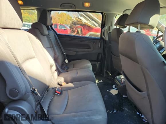 ✅ 2020 Honda Odyssey EX • VIN: 5FNRL6H58LB039989 • Lot: 91770855. Listed on Copart with 127,892 mi. Free auction sales archive from the USA and detailed vehicle history report at DreamBid. Image 11.