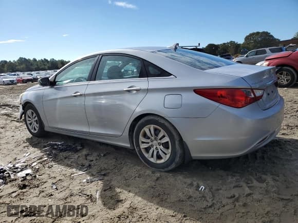 ✅ 2011 Hyundai Sonata GLS • VIN: 5NPEB4AC5BH101573 • Lot: 86680925. Listed on Copart with 87,462 mi. Free auction sales archive from the USA and detailed vehicle history report at DreamBid. Image 2.