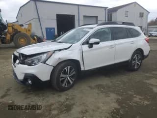 ✅ 2019 Subaru Outback Limited • VIN: 4S4BSENC2K3273294 • Лот: 92213725. Опубликован ранее на Copart с пробегом 60 475 миль. Бесплатный доступ к архиву аукционных продаж из США и подробный отчёт об истории автомобиля на DreamBid. Изображение 1.