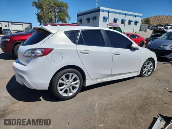 ✅ 2011 Mazda 3 S Grand Touring • VIN: JM1BL1M57B1368071 • Лот: 84242485. Опубликован ранее на Copart с пробегом 134 767 миль. Бесплатный доступ к архиву аукционных продаж из США и подробный отчёт об истории автомобиля на DreamBid. Изображение 3.