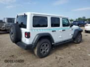 ✅ 2022 Jeep Wrangler Unlimited Sport Altitude • VIN: 1C4HJXDN0NW132386 • Лот: 61382185. Опубликован ранее на Copart с пробегом 65 673 миль. Бесплатный доступ к архиву аукционных продаж из США и подробный отчёт об истории автомобиля на DreamBid. Изображение 3.