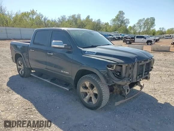 ✅ 2020 Ram 1500 Laramie • VIN: 1C6SRFJT3LN380539 • Лот: 87287735. Опубликован ранее на Copart с пробегом 84 755 миль. Бесплатный доступ к архиву аукционных продаж из США и подробный отчёт об истории автомобиля на DreamBid. Изображение 14.