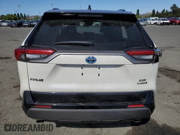 ✅ 2021 Toyota RAV4 Hybrid XSE • VIN: 2T3E6RFV3MW028727 • Lot: 55866995. Listed on Copart with 75,935 mi. Free auction sales archive from the USA and detailed vehicle history report at DreamBid. Image 6.