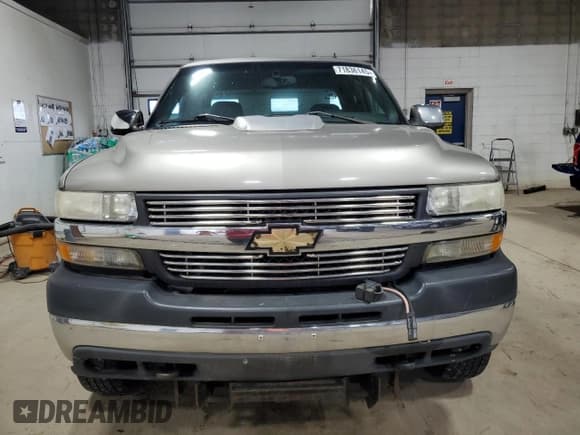 ✅ 2001 Chevrolet Silverado 2500HD LS • VIN: 1GCHK29U01E261048 • Лот: 71836145. Опубликован ранее на Copart с пробегом 94 197 миль. Бесплатный доступ к архиву аукционных продаж из США и подробный отчёт об истории автомобиля на DreamBid. Изображение 5.
