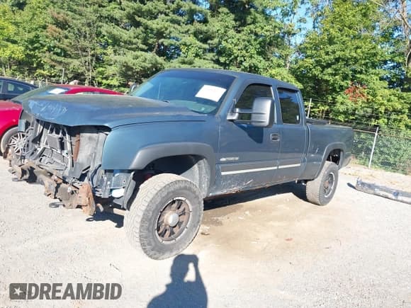 ✅ 2007 Chevrolet Silverado 2500HD Work Truck • VIN: 1GCHK29U97E116177 • Lot: 43043073. Wystawiony na IAAI z przebiegiem 191 150 mil. Bezpłatny archiwum sprzedaży aukcyjnych z USA i szczegółowy raport historii pojazdu na DreamBid. Zdjęcie 19.