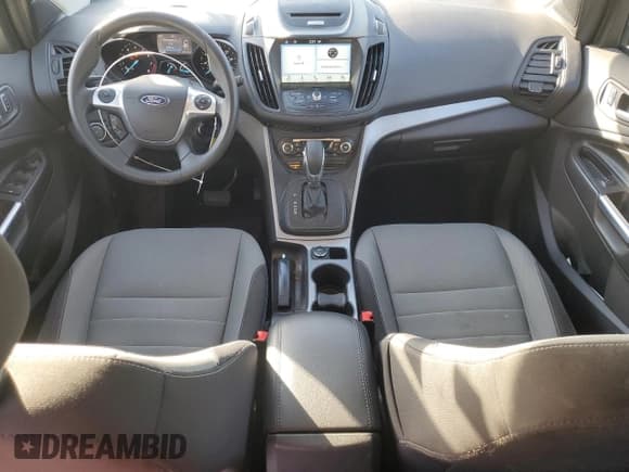 ✅ 2016 Ford Escape SE • VIN: 1FMCU9GX4GUB18446 • Лот: 92720625. Опубликован ранее на Copart с пробегом 70 164 миль. Бесплатный доступ к архиву аукционных продаж из США и подробный отчёт об истории автомобиля на DreamBid. Изображение 8.