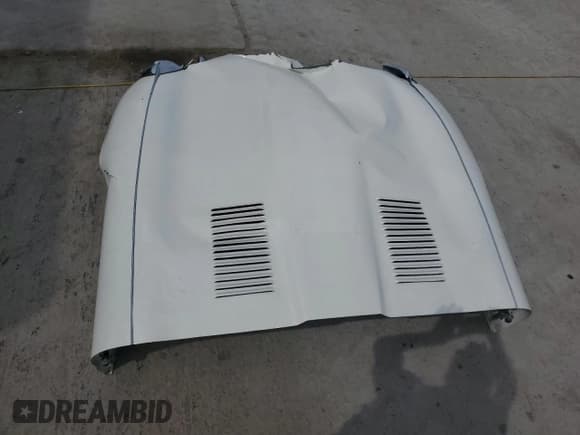 ✅ 1970 Jaguar XK • VIN: 188524211 • Lot: 69863755. Listed on Copart with 35,879 mi. Free auction sales archive from the USA and detailed vehicle history report at DreamBid. Image 12.