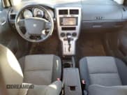 ✅ 2009 Dodge Caliber SXT • VIN: 1B3HB48A59D192024 • Лот: 83481454. Опубликован ранее на Copart с пробегом 234 475 миль. Бесплатный доступ к архиву аукционных продаж из США и подробный отчёт об истории автомобиля на DreamBid. Изображение 8.