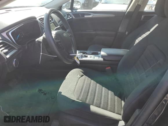 ✅ 2020 Ford Fusion SE • VIN: 3FA6P0LU9LR145388 • Лот: 71909085. Опубликован ранее на Copart с пробегом 42 857 миль. Бесплатный доступ к архиву аукционных продаж из США и подробный отчёт об истории автомобиля на DreamBid. Изображение 7.