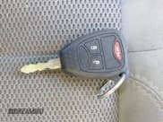 ✅ 2007 Jeep Wrangler Unlimited Sahara • VIN: 1J4GA59167L215437 • Лот: 43642429. Опубликован ранее на IAAI с пробегом 185 481 миль. Бесплатный доступ к архиву аукционных продаж из США и подробный отчёт об истории автомобиля на DreamBid. Изображение 11.