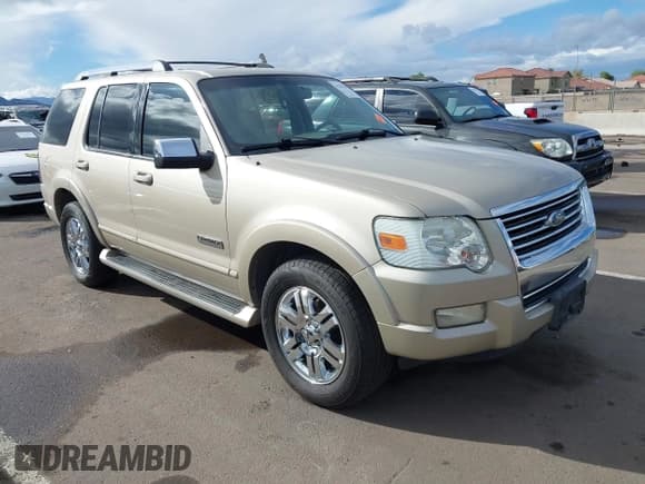 ✅ 2006 Ford Explorer Limited • VIN: 1FMEU758X6UB56450 • Lot: 43702785. Listed on IAAI with 216,120 mi. Free auction sales archive from the USA and detailed vehicle history report at DreamBid. Image 1.