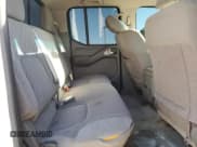 ✅ 2017 Nissan Frontier SV • VIN: 1N6AD0ERXHN744331 • Lot: 90266615. Wystawiony na Copart z przebiegiem 164 722 mil. Bezpłatny archiwum sprzedaży aukcyjnych z USA i szczegółowy raport historii pojazdu na DreamBid. Zdjęcie 10.