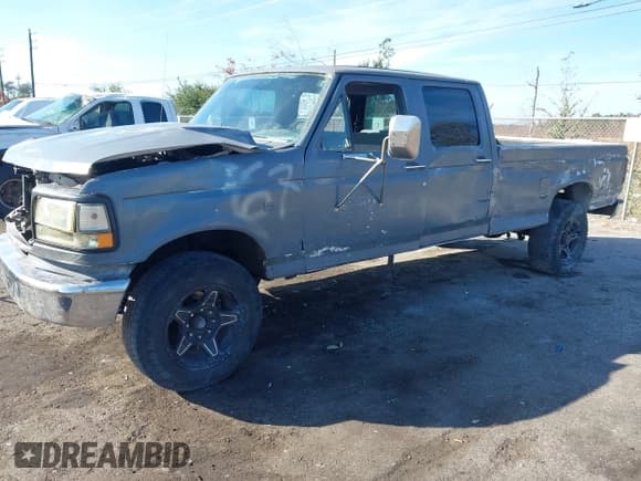 ✅ 1993 Ford F-350 • VIN: 2FTJW35H9PCA84986 • Lot: 43709169. Listed on IAAI with 172,818 mi. Free auction sales archive from the USA and detailed vehicle history report at DreamBid. Image 18.