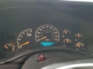 ✅ 2001 Chevrolet Silverado 2500HD LS • VIN: 1GCHK29U01E261048 • Лот: 71836145. Опубликован ранее на Copart с пробегом 94 197 миль. Бесплатный доступ к архиву аукционных продаж из США и подробный отчёт об истории автомобиля на DreamBid. Изображение 9.