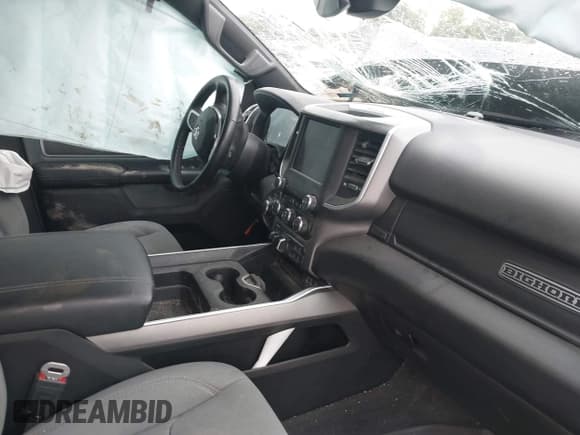 ✅ 2022 Ram 1500 Big Horn • VIN: 1C6SRFMT6NN265934 • Lot: 43263308. Listed on IAAI with 39,386 mi. Free auction sales archive from the USA and detailed vehicle history report at DreamBid. Image 5.