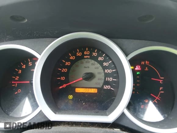 ✅ 2007 Toyota Tacoma • VIN: 5TEMU52N67Z325063 • Lot: 43927726. Listed on IAAI with 198,712 mi. Free auction sales archive from the USA and detailed vehicle history report at DreamBid. Image 7.