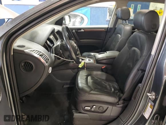 ✅ 2013 Audi Q7 Premium Plus • VIN: WA1LGAFE2DD012497 • Lot: 91196405. Listed on Copart with 126,102 mi. Free auction sales archive from the USA and detailed vehicle history report at DreamBid. Image 7.