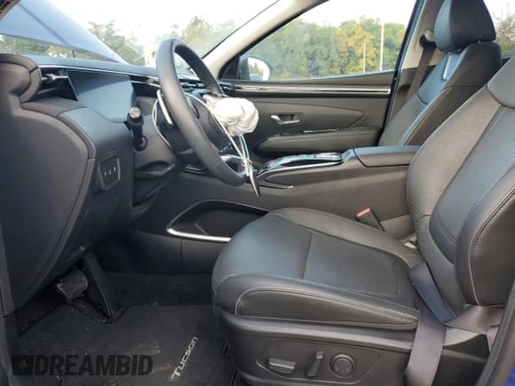 ✅ 2023 Hyundai Tucson Limited • VIN: 5NMJECAE7PH231098 • Lot: 74070904. Wystawiony na Copart z przebiegiem 6 198 mil. Bezpłatny archiwum sprzedaży aukcyjnych z USA i szczegółowy raport historii pojazdu na DreamBid. Zdjęcie 7.