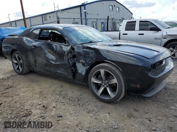 ✅ 2014 Dodge Challenger R/T 100th Anniversary Appearance • VIN: 2C3CDYBT5EH246993 • Lot: 63120224. Wystawiony na Copart z przebiegiem 20 424 mil. Bezpłatny archiwum sprzedaży aukcyjnych z USA i szczegółowy raport historii pojazdu na DreamBid. Zdjęcie 4.