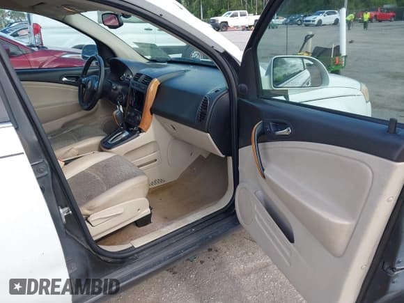 ✅ 2006 Saturn VUE • VIN: 5GZCZ53446S879075 • Lot: 42504308. Wystawiony na IAAI z przebiegiem 212 972 mil. Bezpłatny archiwum sprzedaży aukcyjnych z USA i szczegółowy raport historii pojazdu na DreamBid. Zdjęcie 5.