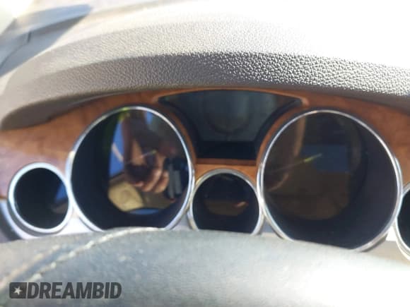 ✅ 2012 Buick Enclave Premium • VIN: 5GAKRDED8CJ169006 • Lot: 43415772. Listed on IAAI with Not provided. Free auction sales archive from the USA and detailed vehicle history report at DreamBid. Image 7.