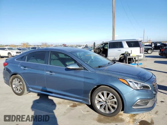 ✅ 2015 Hyundai Sonata Sport • VIN: 5NPE34AF1FH218595 • Лот: 70072362. Опубликован ранее на Copart с пробегом 146 950 миль. Бесплатный доступ к архиву аукционных продаж из США и подробный отчёт об истории автомобиля на DreamBid. Изображение 4.