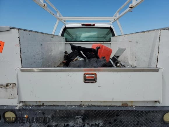 ✅ 2011 Chevrolet Silverado 2500HD Work Truck • VIN: 1GC0CVCG4BF213918 • Lot: 80470385. Wystawiony na Copart z przebiegiem Nie podano. Bezpłatny archiwum sprzedaży aukcyjnych z USA i szczegółowy raport historii pojazdu na DreamBid. Zdjęcie 10.