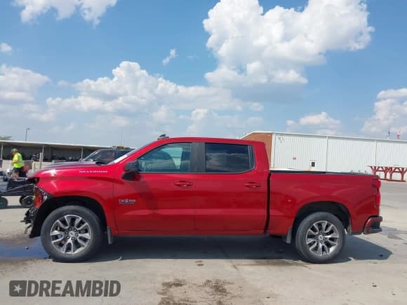 ✅ 2021 Chevrolet Silverado 1500 RST • VIN: 1GCPWDED5MZ146525 • Lot: 43236719. Wystawiony na IAAI z przebiegiem 127 083 mil. Bezpłatny archiwum sprzedaży aukcyjnych z USA i szczegółowy raport historii pojazdu na DreamBid. Zdjęcie 15.