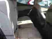 2017 Hyundai Santa Fe 2.4L с VIN 5NMZUDLB4HH015774, выставлен на аукционе IAAI как лот 43260785 с пробегом 158 905 миль миль и . История ставок и продаж доступна на DreamBid. Изображение 8.