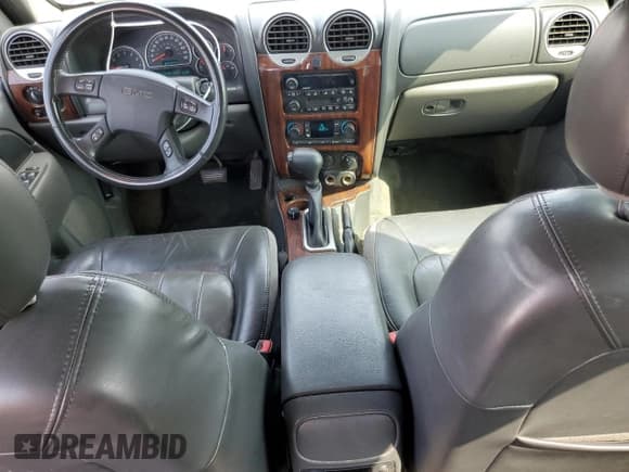 ✅ 2004 GMC Envoy SLT • VIN: 1GKET16S046216112 • Lot: 70930505. Listed on Copart with 136,092 mi. Free auction sales archive from the USA and detailed vehicle history report at DreamBid. Image 8.