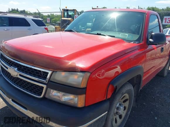2006 Chevrolet Silverado 1500 Work Truck с VIN 3GCEC14X86G271953, выставлен на аукционе IAAI как лот 42555965 с пробегом 109 324 миль миль и . История ставок и продаж доступна на DreamBid. Изображение 6.
