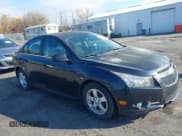 ✅ 2014 Chevrolet Cruze 1LT • VIN: 1G1PC5SB3E7363823 • Lot: 43610493. Listed on IAAI with 185,881 mi. Free auction sales archive from the USA and detailed vehicle history report at DreamBid. Image 1.