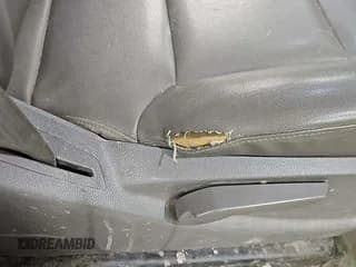 ✅ 2016 Chevrolet Silverado 2500HD Work Truck • VIN: 1GC1KUE8XGF279954 • Lot: 42728934. Wystawiony na IAAI z przebiegiem 220 336 mil. Bezpłatny archiwum sprzedaży aukcyjnych z USA i szczegółowy raport historii pojazdu na DreamBid. Zdjęcie 1.