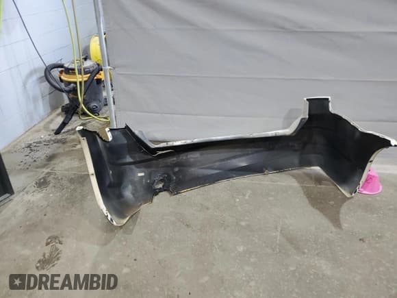 ✅ 2015 Dodge Journey American Value • VIN: 3C4PDCAB8FT614472 • Lot: 71176615. Wystawiony na Copart z przebiegiem 199 544 mil. Bezpłatny archiwum sprzedaży aukcyjnych z USA i szczegółowy raport historii pojazdu na DreamBid. Zdjęcie 13.