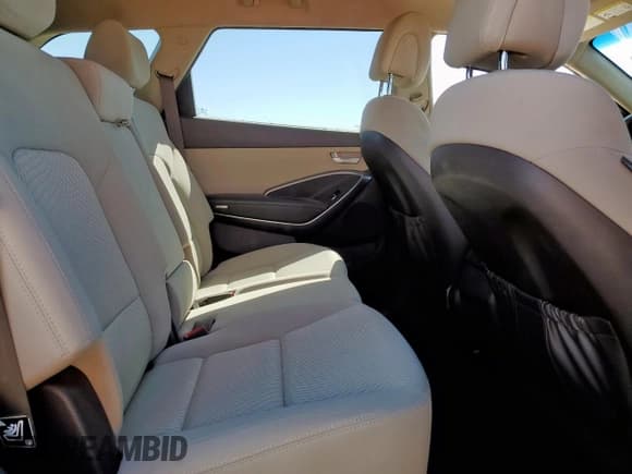 ✅ 2017 Hyundai Santa Fe SE • VIN: KM8SM4HF6HU247522 • Lot: 67760915. Listed on Copart with 143,288 mi. Free auction sales archive from the USA and detailed vehicle history report at DreamBid. Image 11.