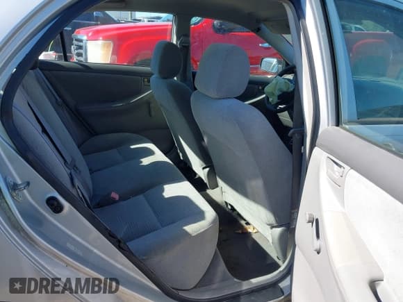 ✅ 2005 Toyota Corolla S • VIN: 1NXBR32E85Z493026 • Лот: 43532571. Опубликован ранее на IAAI с пробегом 224 604 миль. Бесплатный доступ к архиву аукционных продаж из США и подробный отчёт об истории автомобиля на DreamBid. Изображение 8.